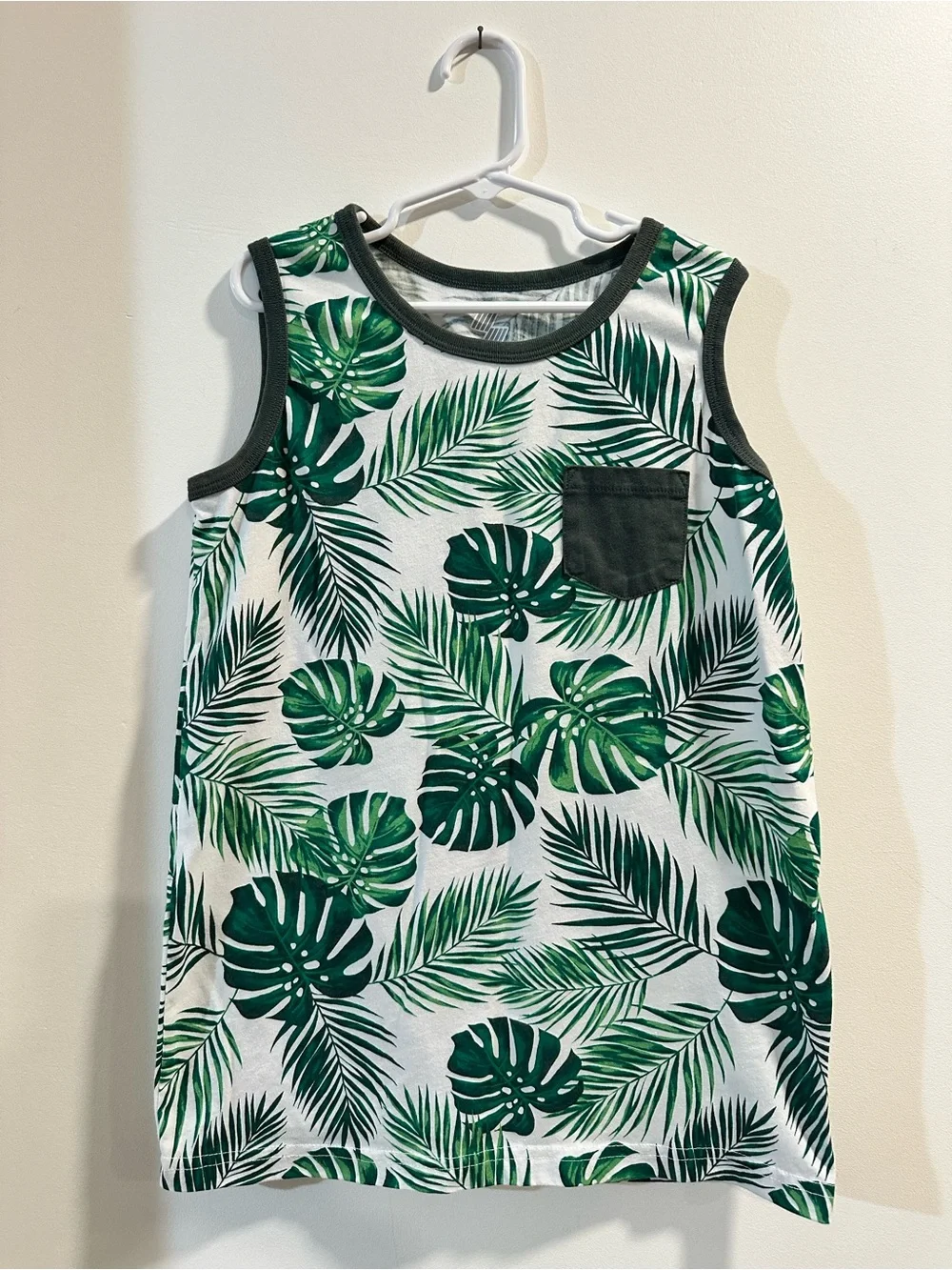 The Children's Place Green Tropical Pocket Tank Top - Boys 10-12 L/G